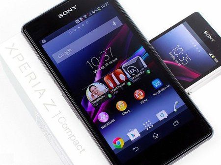 sony-xperia-z1-compact-unboxing-01.jpg