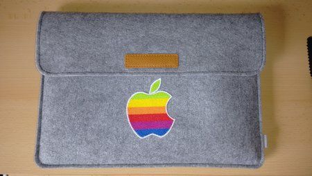Macbook2.jpg