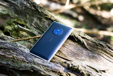 Lumia_02.jpg