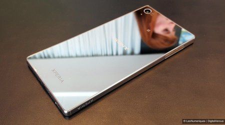 sony-xperia-z5-premium-dos-reflets.jpg