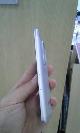 02.jpg