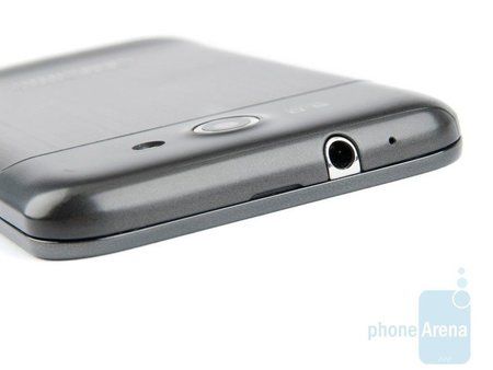 Samsung-Galaxy-R-Preview-Design-16.jpg
