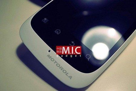 motorola-domino+-3.jpg