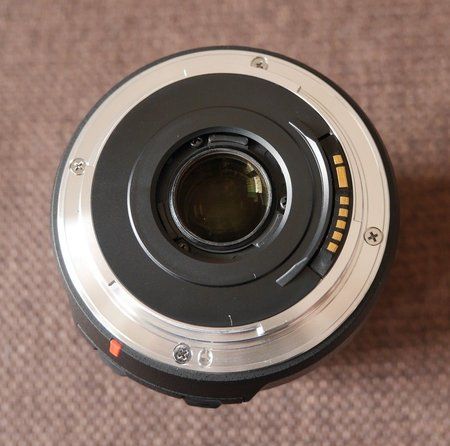 Tamron270_Unten.jpg