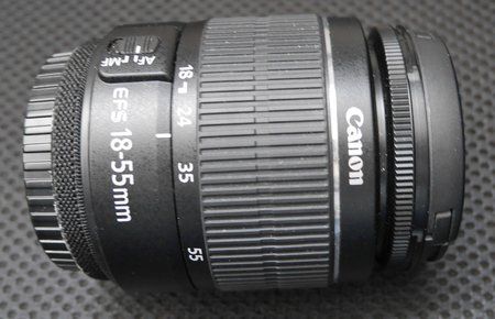 Canon18-55_Seite.jpg