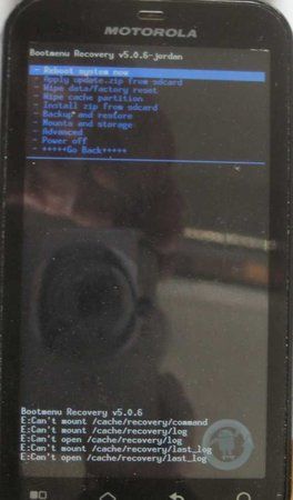MB525_CM_rec.jpg