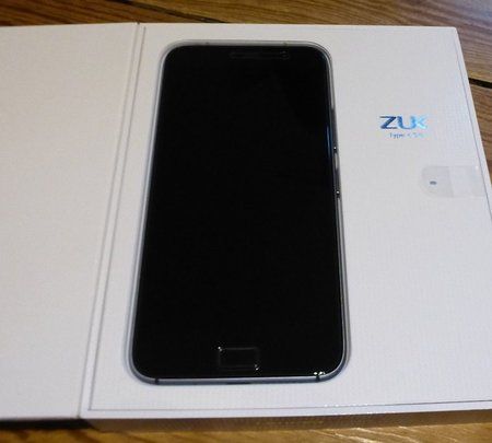 zuk_z1_p1.jpg zuk_z1_p1.jpg
