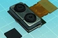 Dual-lens-smartphone-200x133.jpg