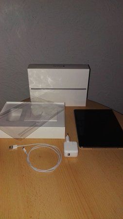 1ipadair2.jpg