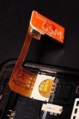defy_dualsim_1.jpg