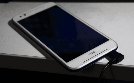 HTC-Desire-830-D830-01.png