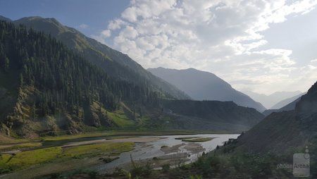 Hamza-Tariq---Samsung-Galaxy-S6.jpg Hamza-Tariq---Samsung-Galaxy-S6.jpg