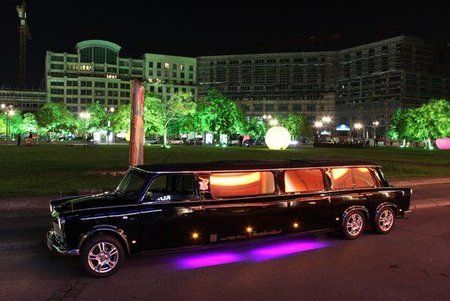 xxl-trabant-limousine-stretcht-trabant-1165978-26923589_gallery.jpg