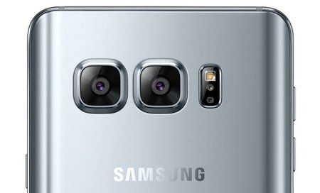 dual-Camera.jpg