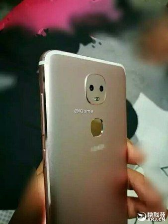 LeEco-dual-cameras-2.jpg