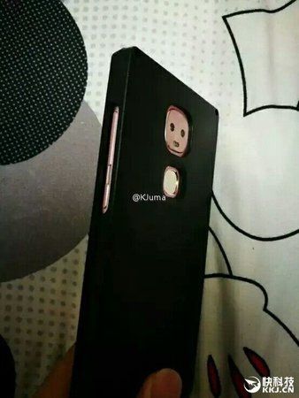 LeEco-dual-cameras-4.jpg