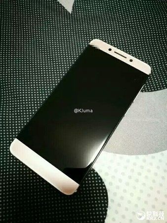 LeEco-dual-cameras-5.jpg