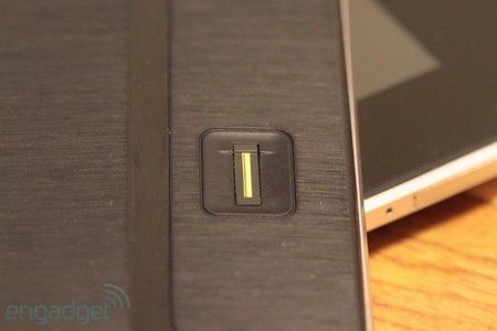 lenovo-kal-el-gal-2011-11-02-7.jpg