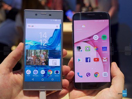 Xperia-XZ-vs-Galaxy-S7--first-look---7.jpg