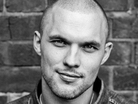 ed-skrein-transporter.jpg