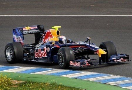 sebastian-vettel-in-red-bull-at-jerez.jpg