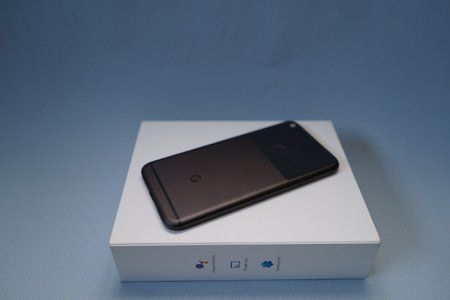 Google_Pixel-2.jpg
