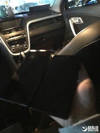 Xiaomi-Mi-Mix-Mini-Leaked.jpg