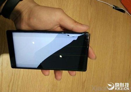 Crumpled-Xiaomi-Mi-Note-2-1.jpg