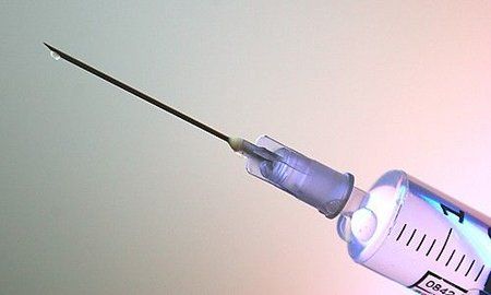 Indien_zwoelf_schwangere_sterben_spritze20110225095327.jpg