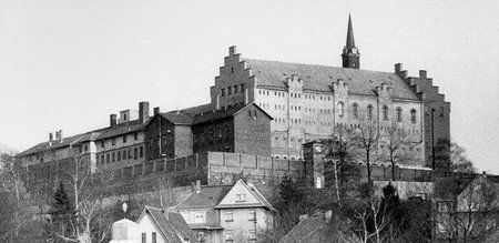 burg-hoheneck.jpg