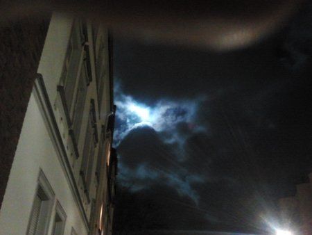2011-12-10 20.06.36.jpg