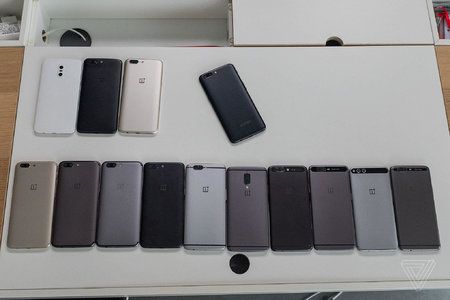 OnePlus-5-Prototypes-The-Verge.jpg