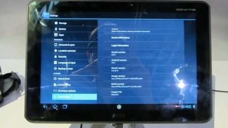Acer_Iconia_Tab_A510_Hands_On_11.jpg Acer_Iconia_Tab_A510_Hands_On_11.jpg
