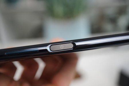 XZPremiumPowerbutton.JPG