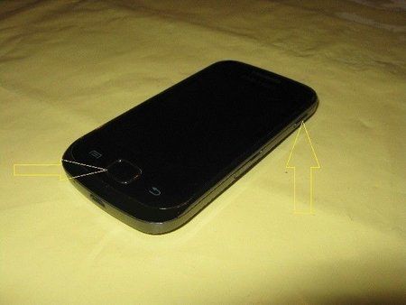 afjjohoo1u_handy1.jpg