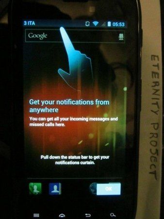 razr-ics4-487x650.jpg
