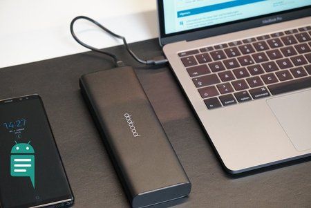 Macbook.JPG