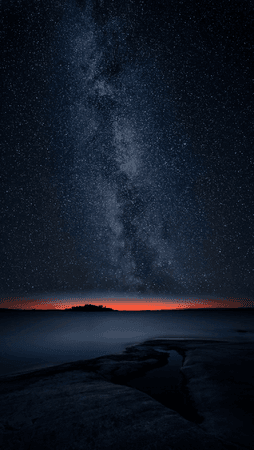 Screenshot_2018-02-15-21-24-37-628_com.teslacoilsw.launcher.png