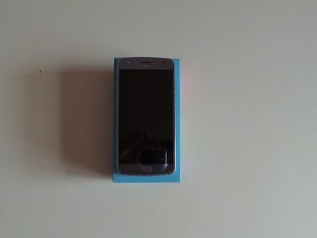 Moto_X4_Front.jpg
