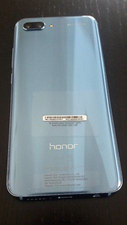 Honor10Grau05.jpg