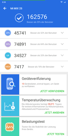 Screenshot_2018-05-24-00-33-01-880_com.antutu.ABenchMark.png