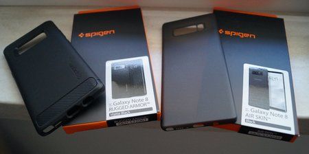 Spigen Hüllen.jpg