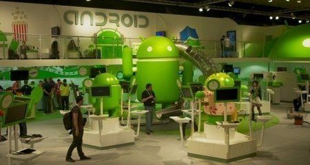androidstand.jpg