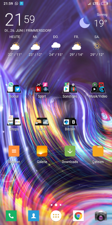 Screenshot_2018-06-26-21-59-06-653_com.teslacoilsw.launcher.png