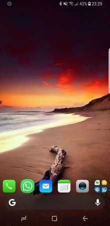 Screenshot_20180825-232945_Nova Launcher.jpg