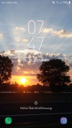 Screenshot_20180923-074722_Samsung Experience Home.jpg