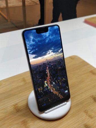 Pixel2.jpg