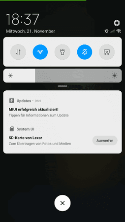 Screenshot_2018-11-21-18-37-59-584_ginlemon.flowerfree.png