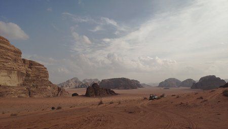 7WadiRum01.jpg