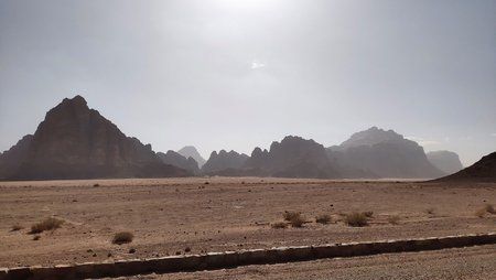 7WadiRum02.jpg